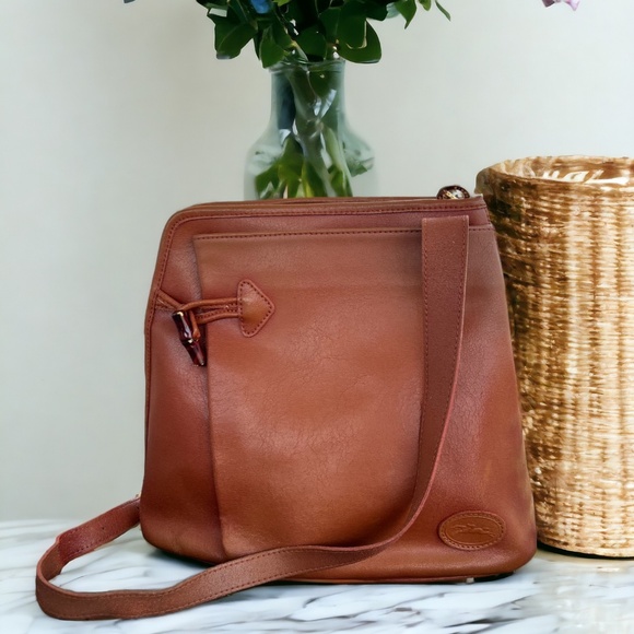 Longchamp Handbags - Longchamp Vintage Roseau Caramel Leather Shoulder Bag Handbag Zip Closure Toggle
